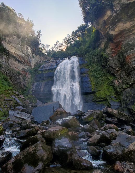 cascada-nemosten-sueva-cundinamarca-pasadia-wild-roads-turistas-colombia-14